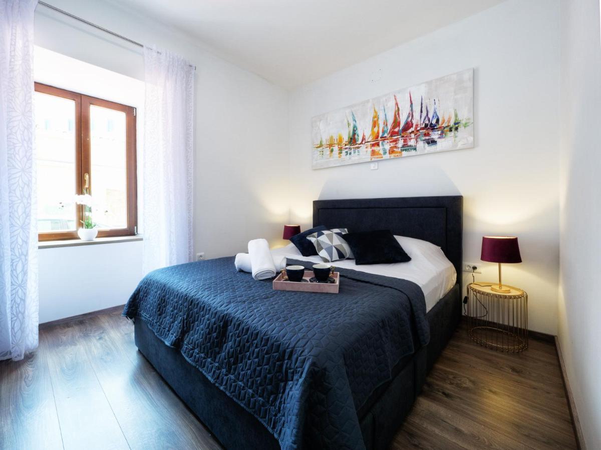 Arena Delight Studio Apartments بولا المظهر الخارجي الصورة