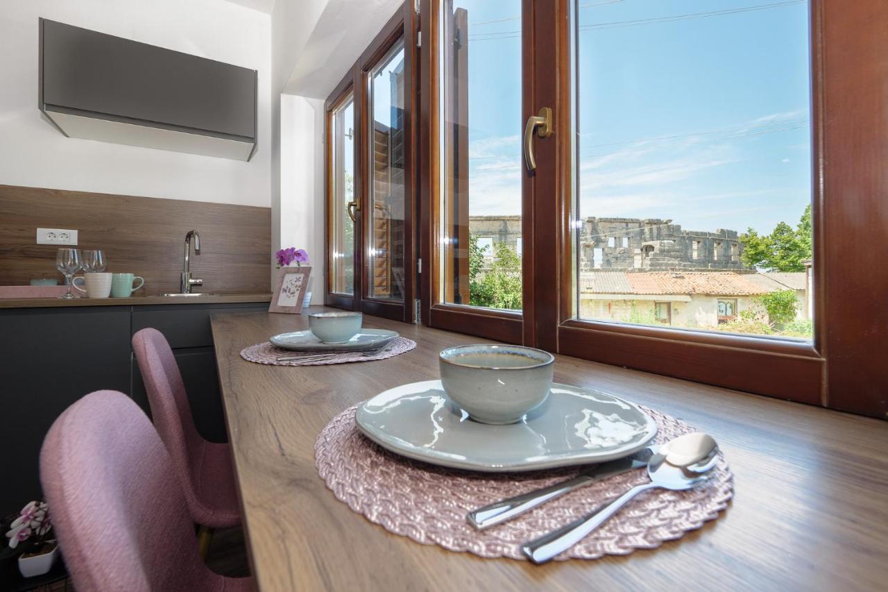 Arena Delight Studio Apartments بولا المظهر الخارجي الصورة