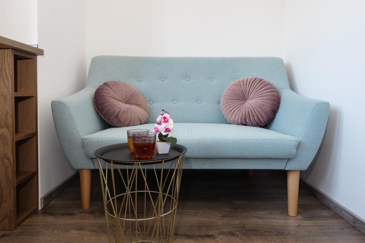 Arena Delight Studio Apartments بولا المظهر الخارجي الصورة